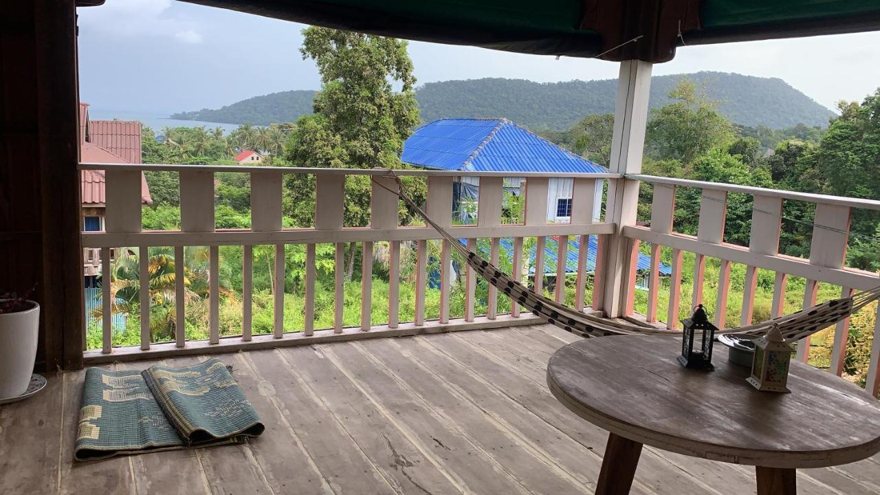 Dahlia Guesthouse Koh Rong Sanloem Dış mekan fotoğraf