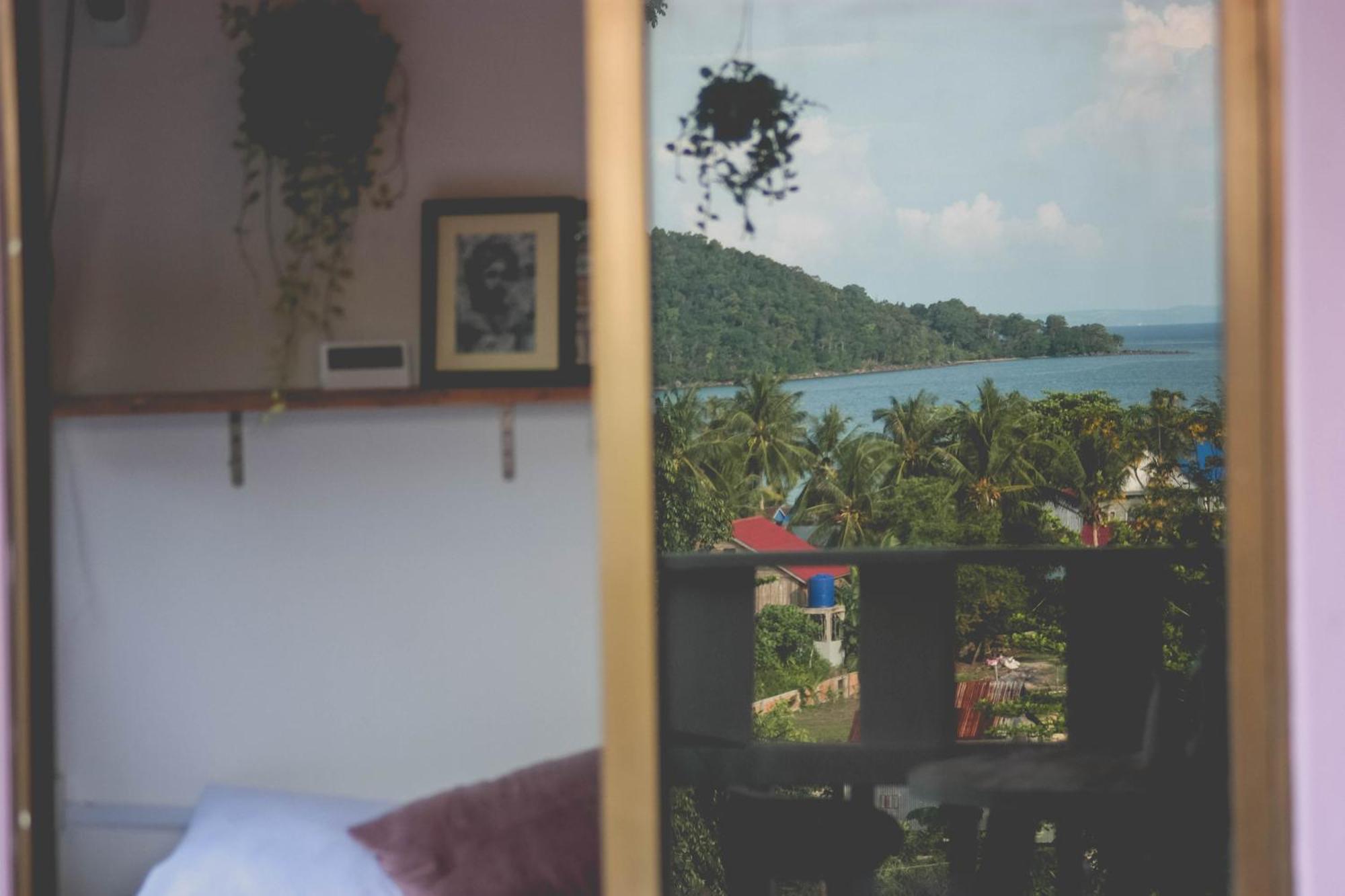 Dahlia Guesthouse Koh Rong Sanloem Dış mekan fotoğraf