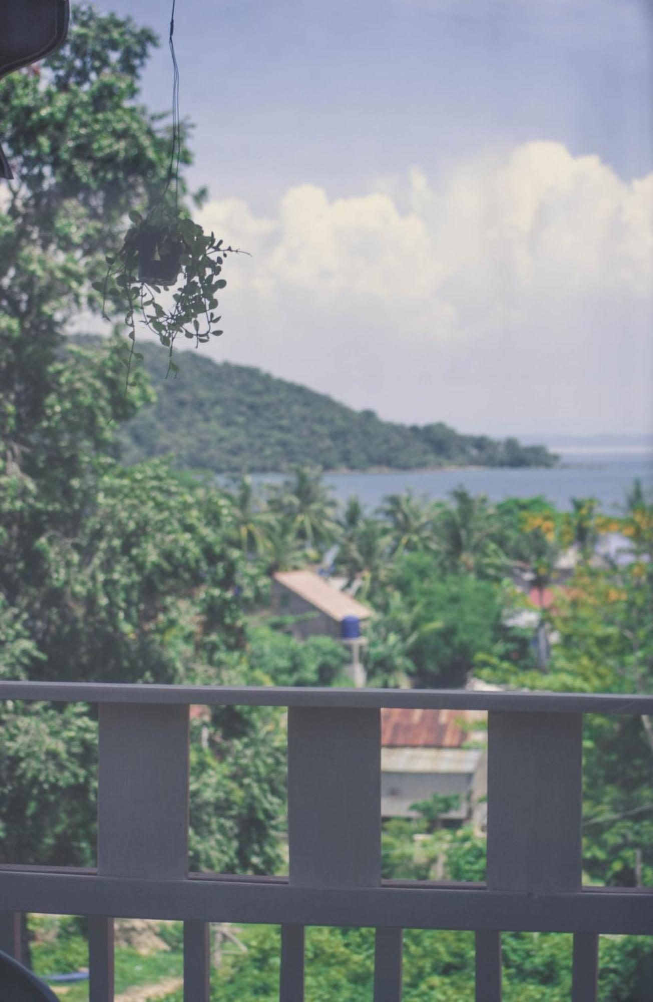 Dahlia Guesthouse Koh Rong Sanloem Dış mekan fotoğraf